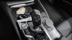 2023 BMW 5-Series 520i M Sport — фото 9