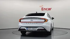2023 Hyundai Sonata Premium Plus, белый — фото 4