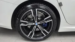 2023 BMW 3-Series 320i M Sport — фото 5