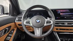 2023 BMW 3-Series 320i M Sport — фото 13