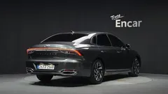 2022 Hyundai Grandeur Premium — фото 2