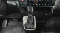 2022 Hyundai Staria 4WD Tourer 9-Seater — фото 9