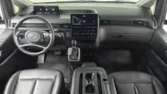 2022 Hyundai Staria 4WD Tourer 9-Seater — фото 14