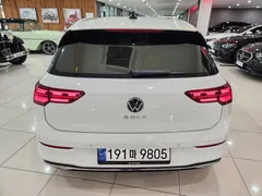 2023 Volkswagen Golf 2.0 TDI Prestige — фото 4