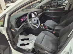 2023 Volkswagen Golf 2.0 TDI Prestige — фото 7