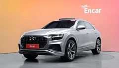 2022 Audi Q8 50 TDI Quattro Premium — фото 1