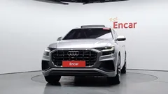 2022 Audi Q8 50 TDI Quattro Premium — фото 3
