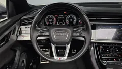 2022 Audi Q8 50 TDI Quattro Premium — фото 13