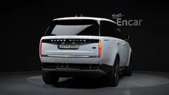 2023 Land Rover Range Rover D350 Autobiography — фото 4