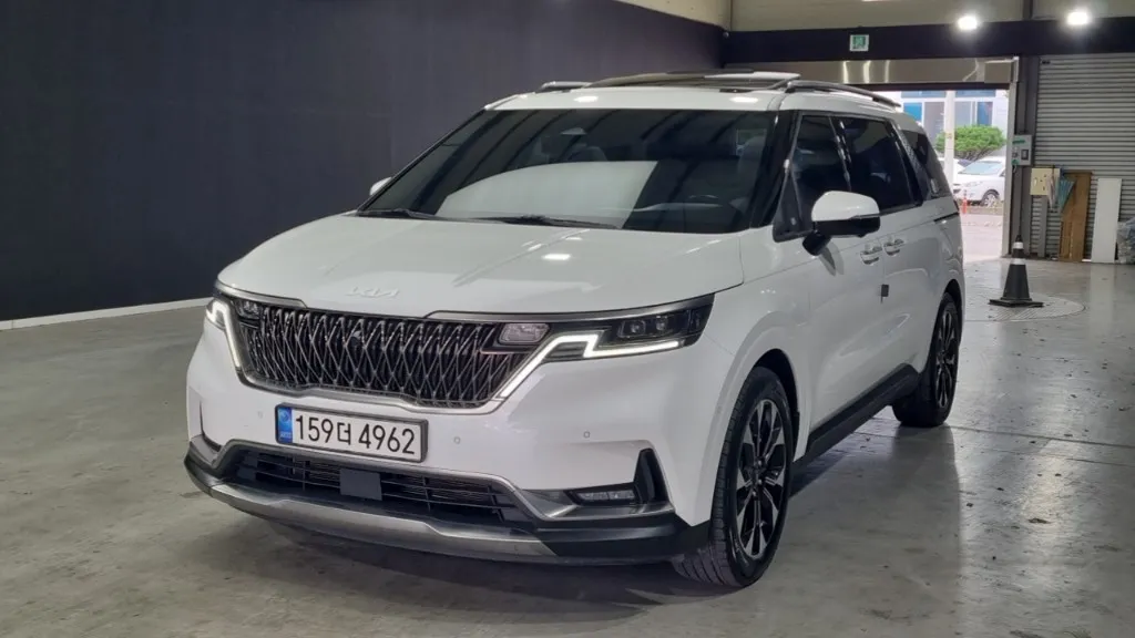 2023 Kia Carnival Gasoline 9-Seater Signature