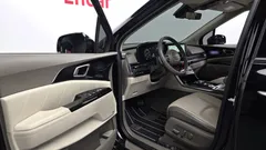 2023 Kia Carnival Diesel 9-Seater Hi-Limousine — фото 10