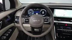 2023 Kia Carnival Diesel 9-Seater Hi-Limousine — фото 13