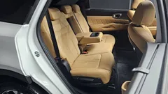 2023 Kia Sorento HEV 1.6 2WD — фото 11