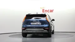 2022 Kia Niro Signature — фото 4