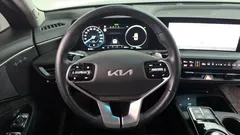 2023 Kia K8 Signature — фото 13