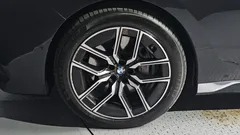 2023 BMW 7-Series 740i sDrive M Sport — фото 5
