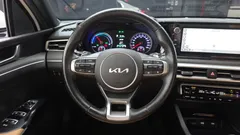 2022 Kia K5 Prestige — фото 13