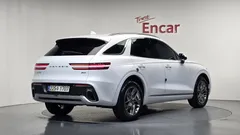 2023 Genesis GV70 2.5T Gasoline AWD — фото 2