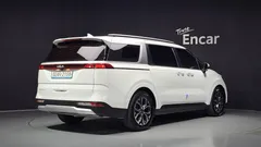 2023 Kia Carnival Gasoline 9-Seater Prestige — фото 2