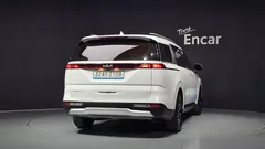 2023 Kia Carnival Gasoline 9-Seater Prestige — фото 4