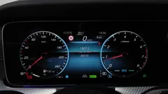 2021 Mercedes-Benz E-Class E350 4MATIC Avantgarde — фото 8