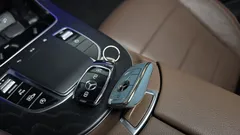 2021 Mercedes-Benz E-Class E350 4MATIC Avantgarde — фото 16