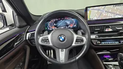 2023 BMW 5-Series 530i M Sport Package — фото 13