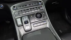 2023 Hyundai Santa Fe HEV 1.6 2WD — фото 9
