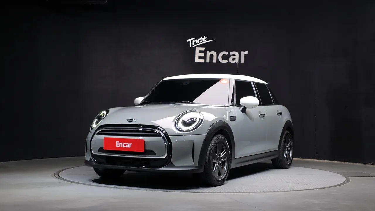 2023 Mini Cooper 5Door Classic