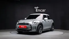 2023 Mini Cooper 5Door Classic — фото 12
