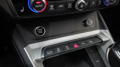 2022 Audi Q3 35 TDI Premium Sportback — фото 16
