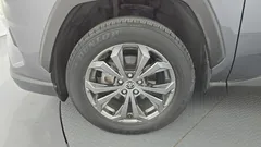 2022 Toyota RAV4 2.5 4WD Hybrid — фото 5
