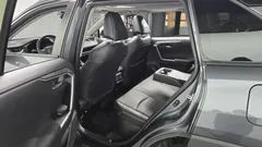 2022 Toyota RAV4 2.5 4WD Hybrid — фото 11