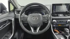 2022 Toyota RAV4 2.5 4WD Hybrid — фото 13