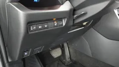 2022 Toyota RAV4 2.5 4WD Hybrid — фото 18