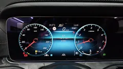 2023 Mercedes-Benz E-Class E250 AMG Line — фото 8