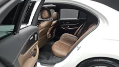 2023 Mercedes-Benz E-Class E250 AMG Line — фото 18