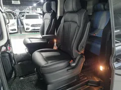 2022 Hyundai Staria L3.5 Lounge 9-Seater — фото 17