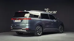 2023 Kia Carnival Gasoline 7-Seater Signature — фото 2