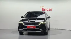 2023 Kia Carnival Diesel 9-Seater Prestige — фото 3