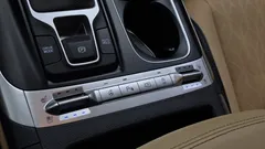 2023 Kia Carnival Diesel 9-Seater Prestige — фото 19