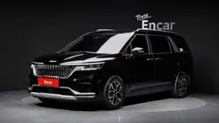 2023 Kia Carnival Diesel 9-Seater Prestige — фото 1