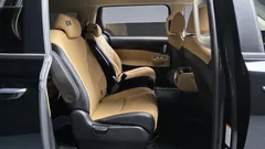 2023 Kia Carnival Diesel 9-Seater Prestige — фото 11