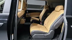 2023 Kia Carnival Diesel 9-Seater Prestige — фото 12