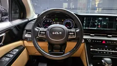 2023 Kia Carnival Diesel 9-Seater Prestige — фото 14