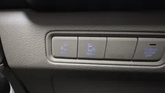 2023 Kia Carnival Diesel 9-Seater Prestige — фото 17