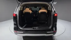 2023 Kia Carnival Diesel 9-Seater Prestige — фото 20