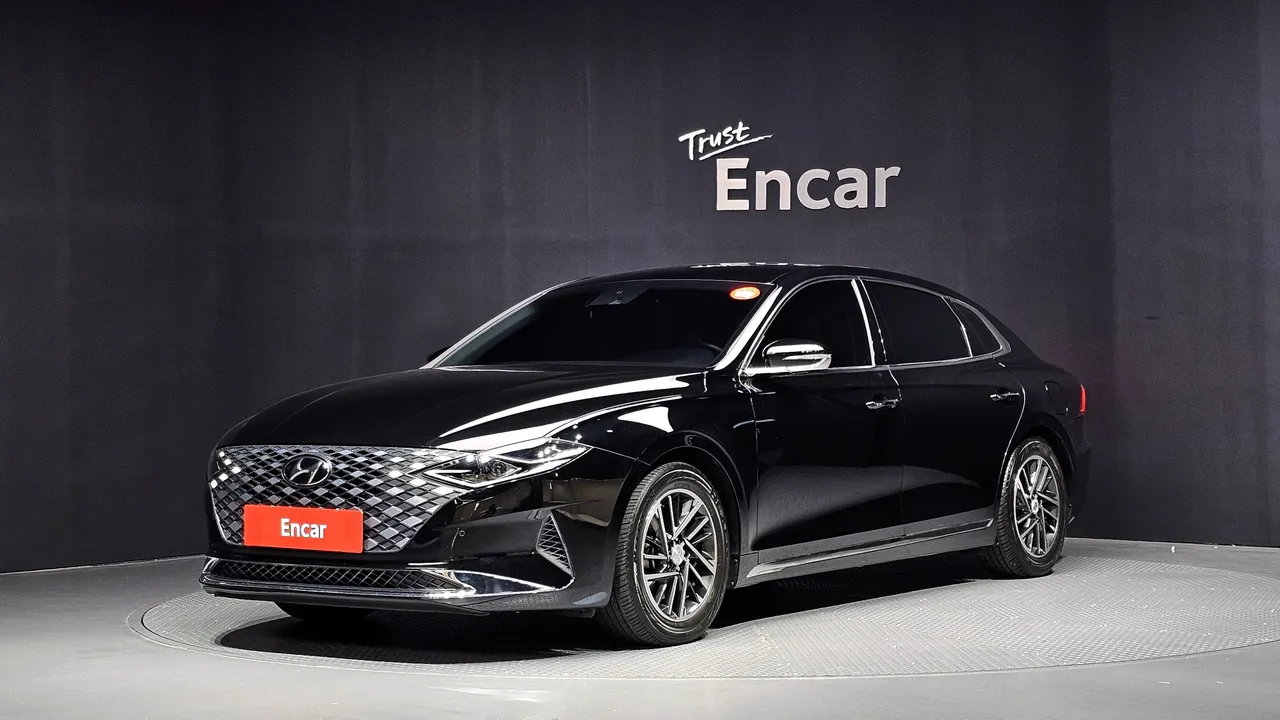 2022 Hyundai Grandeur 3.0 LPi Rent Car