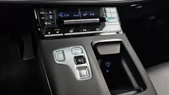 2022 Hyundai Grandeur 3.0 LPi Rent Car — фото 9