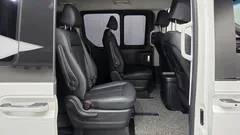 2023 Hyundai Staria Lounge 9-Seater — фото 11